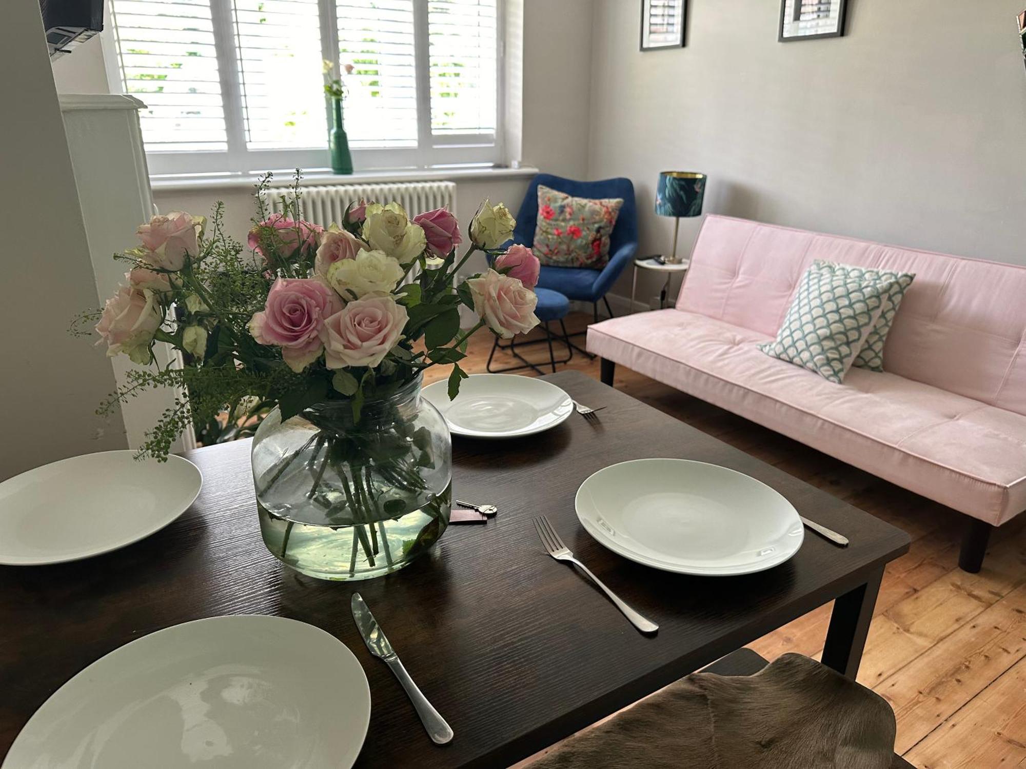 런던 Tower Bridge, Boutique, Shad Thames Butlers Wharf Secure Parking , Balcony View Of Shard, Luxury With Van Parking Upto 4 Vans Ideal For Builders Shopfitters Secure Cctv 아파트 외부 사진